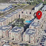 Alex Mnl Lux Free Parking D12