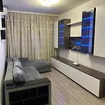 Alex Mnl Lux Free Parking D12