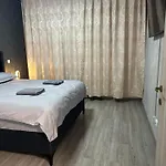Alex Mnl Lux Free Parking D12 * Bukarest
